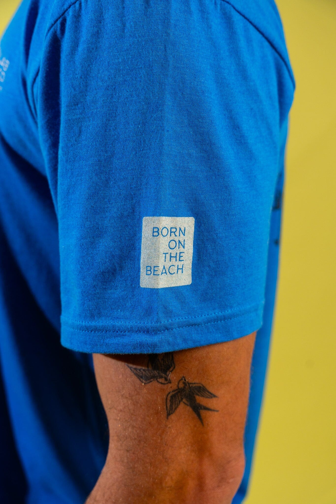 Alien IPA Abduction Heather Short Sleeve T-Shirt - Image 4