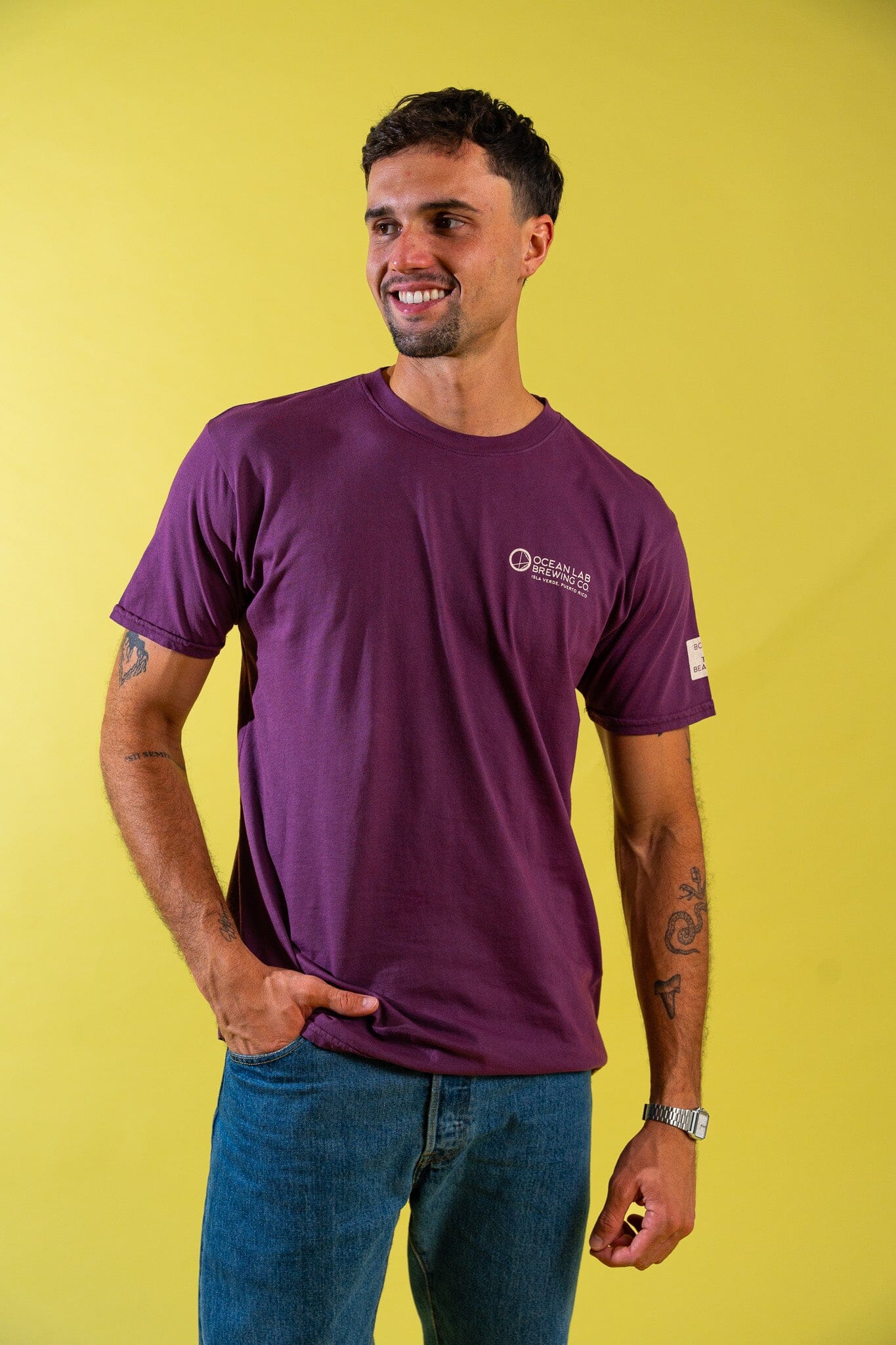 Alien IPA Abduction Heather Short Sleeve T-Shirt - Image 6