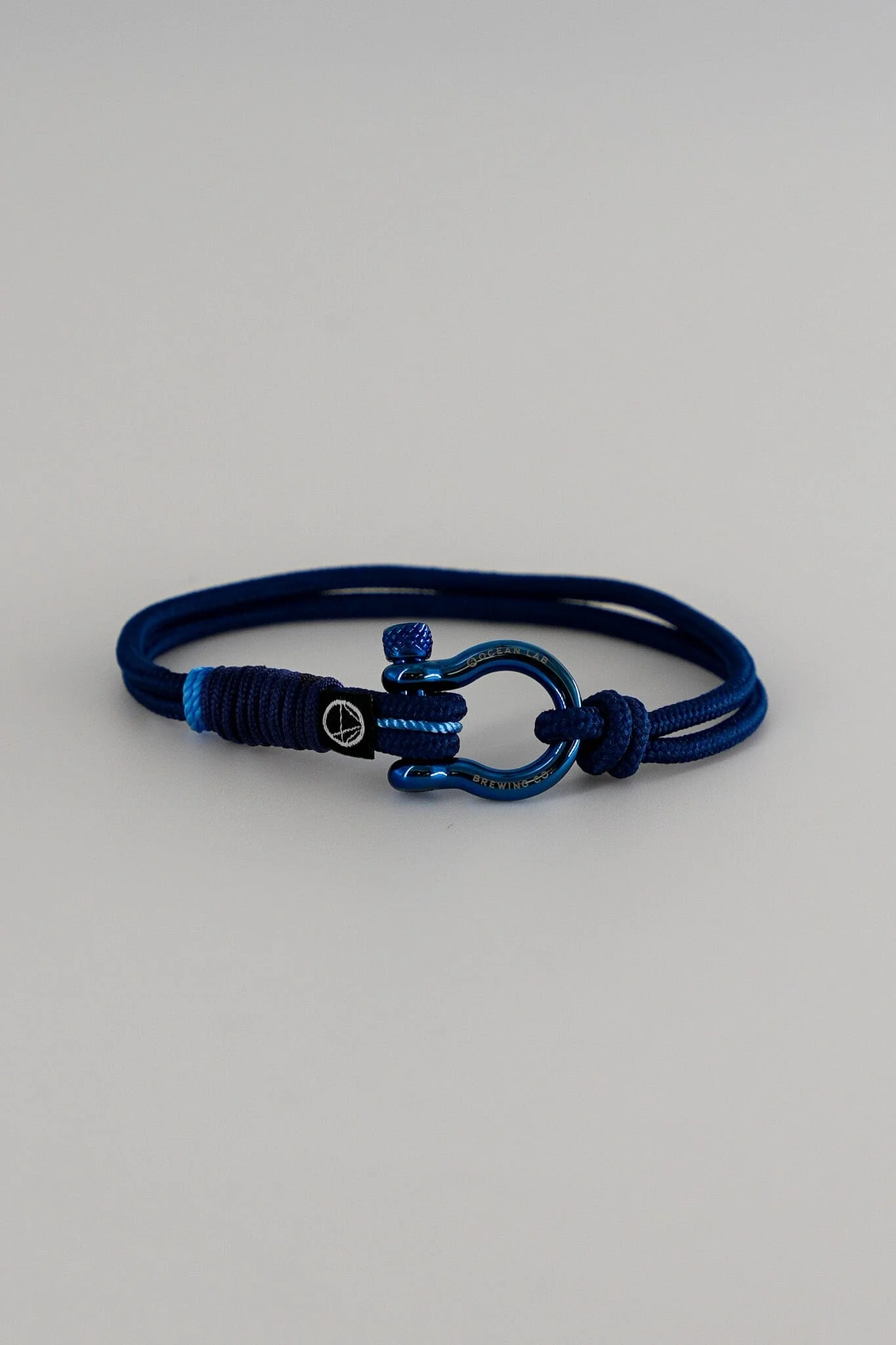 Bond Shackle Bracelet - Image 3