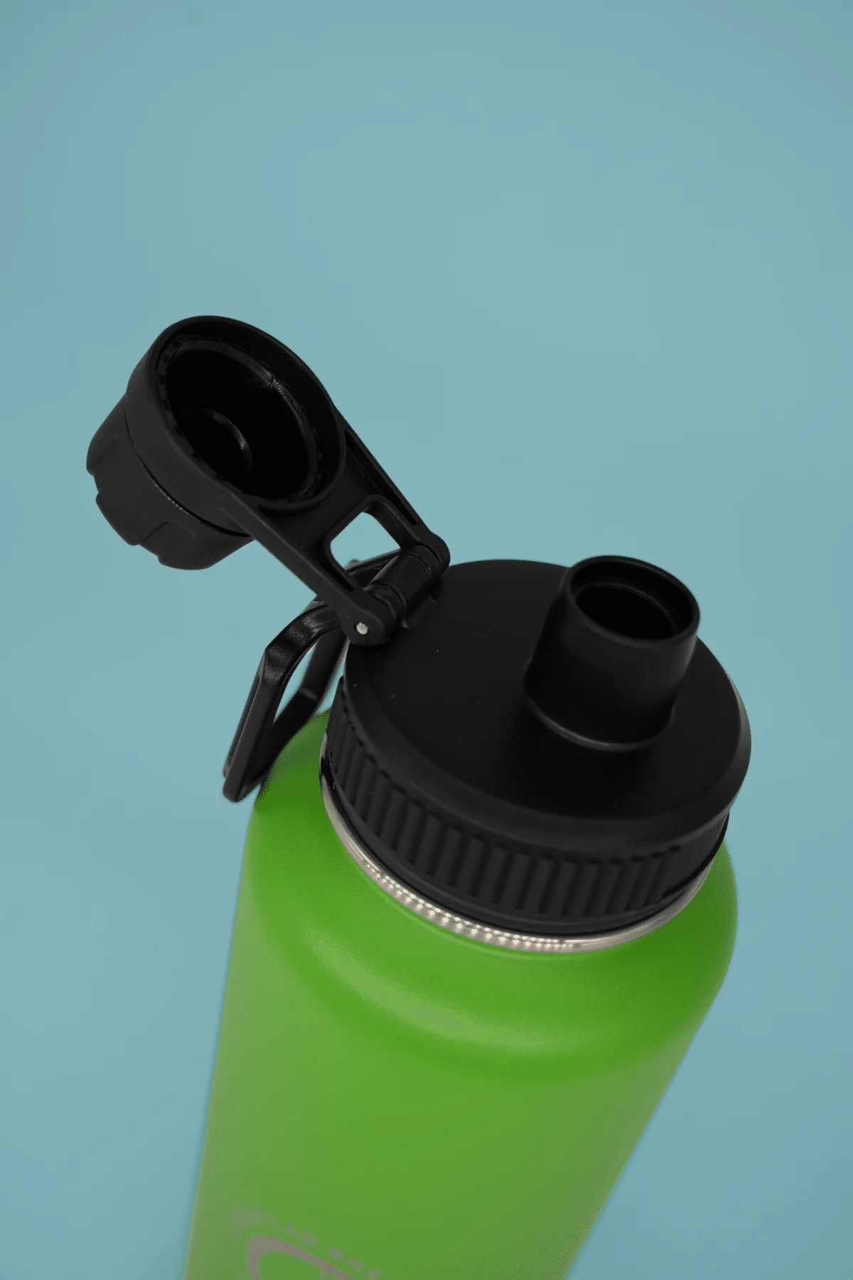 Insulated Water Bottle 32oz - Image 15