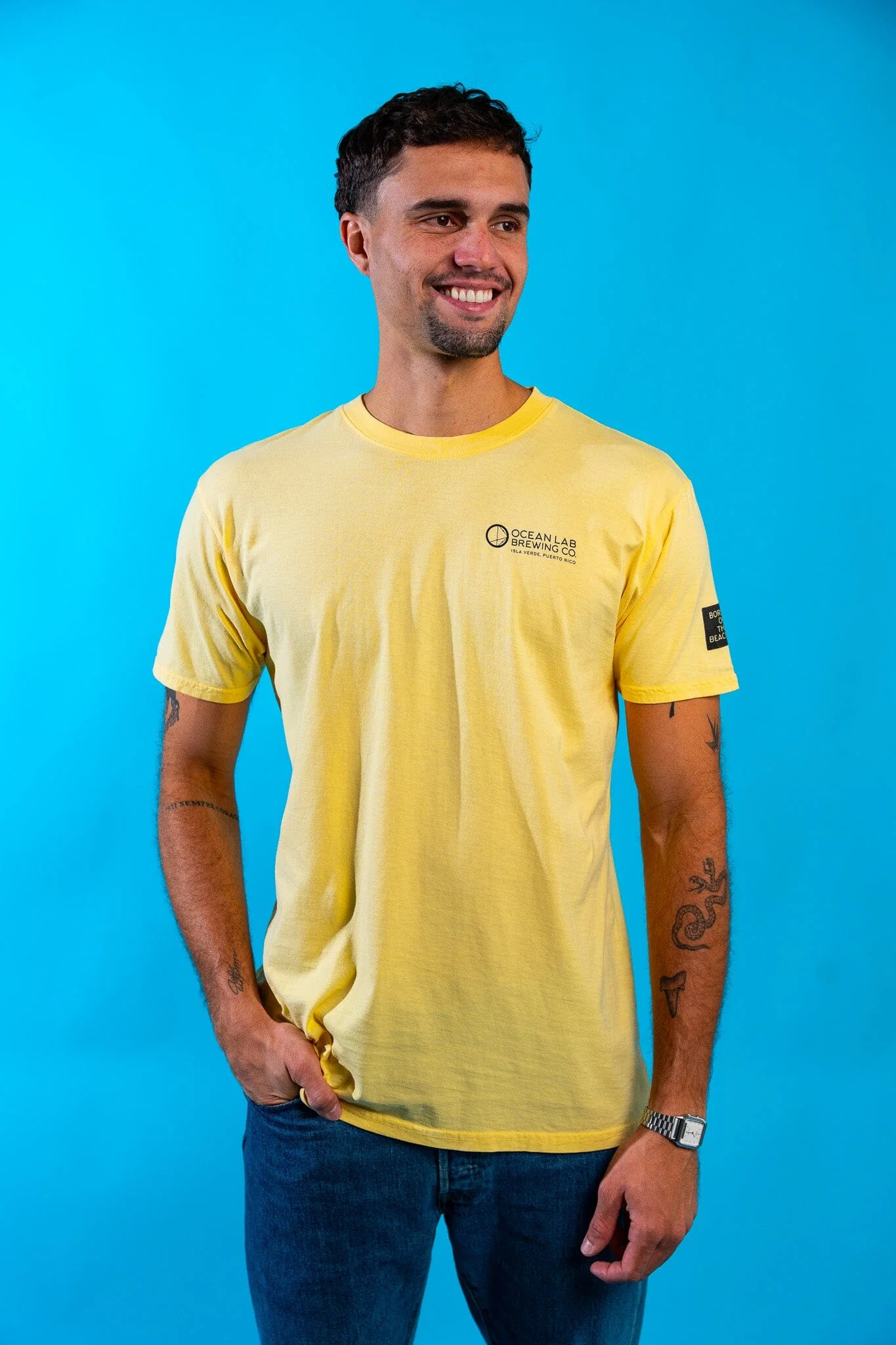 MAS CERVEZA! Short Sleeve T-Shirt - Image 2
