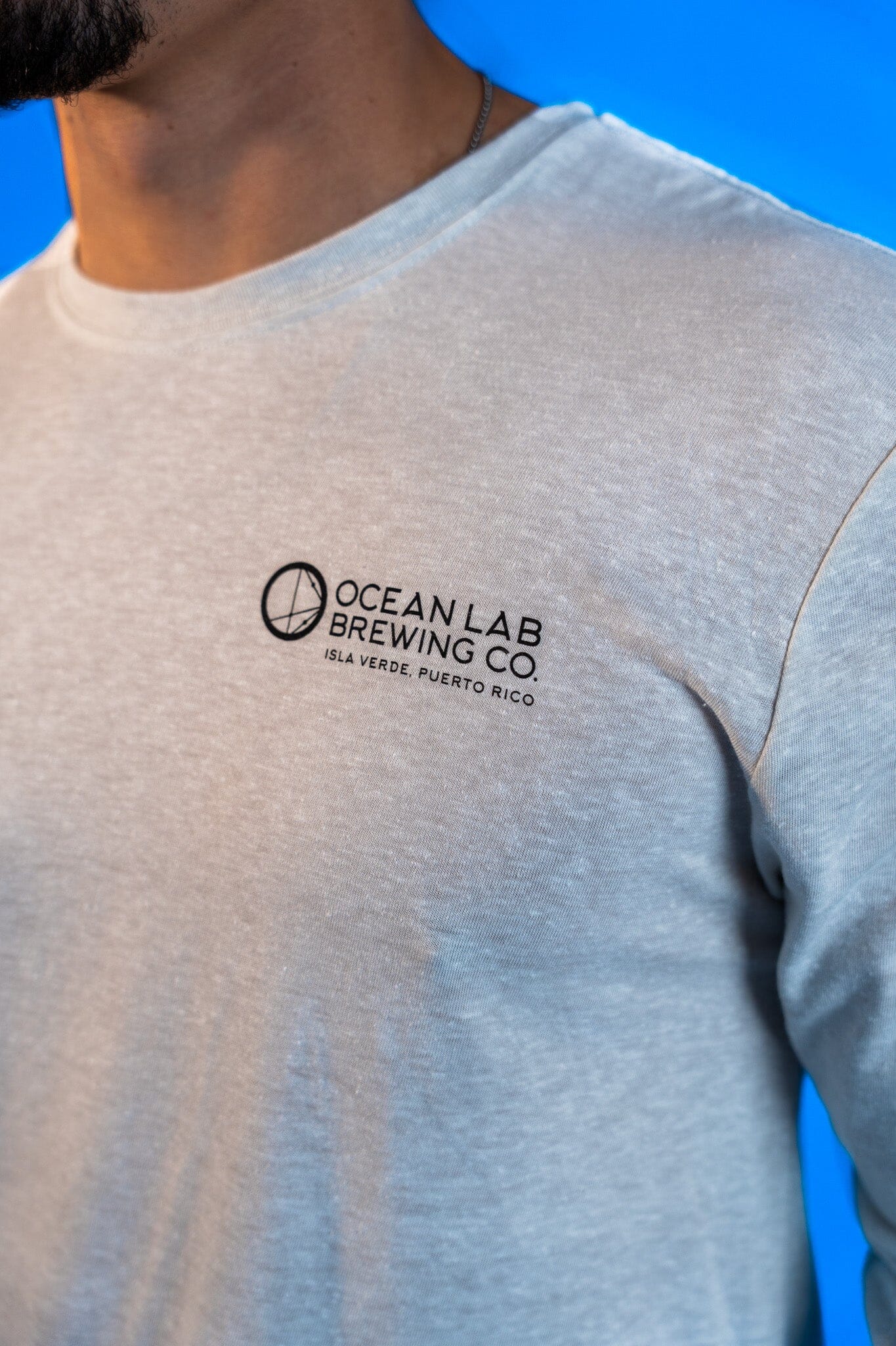MAS CERVEZA!  Tri-Blend Long Sleeve T-Shirt - Image 7