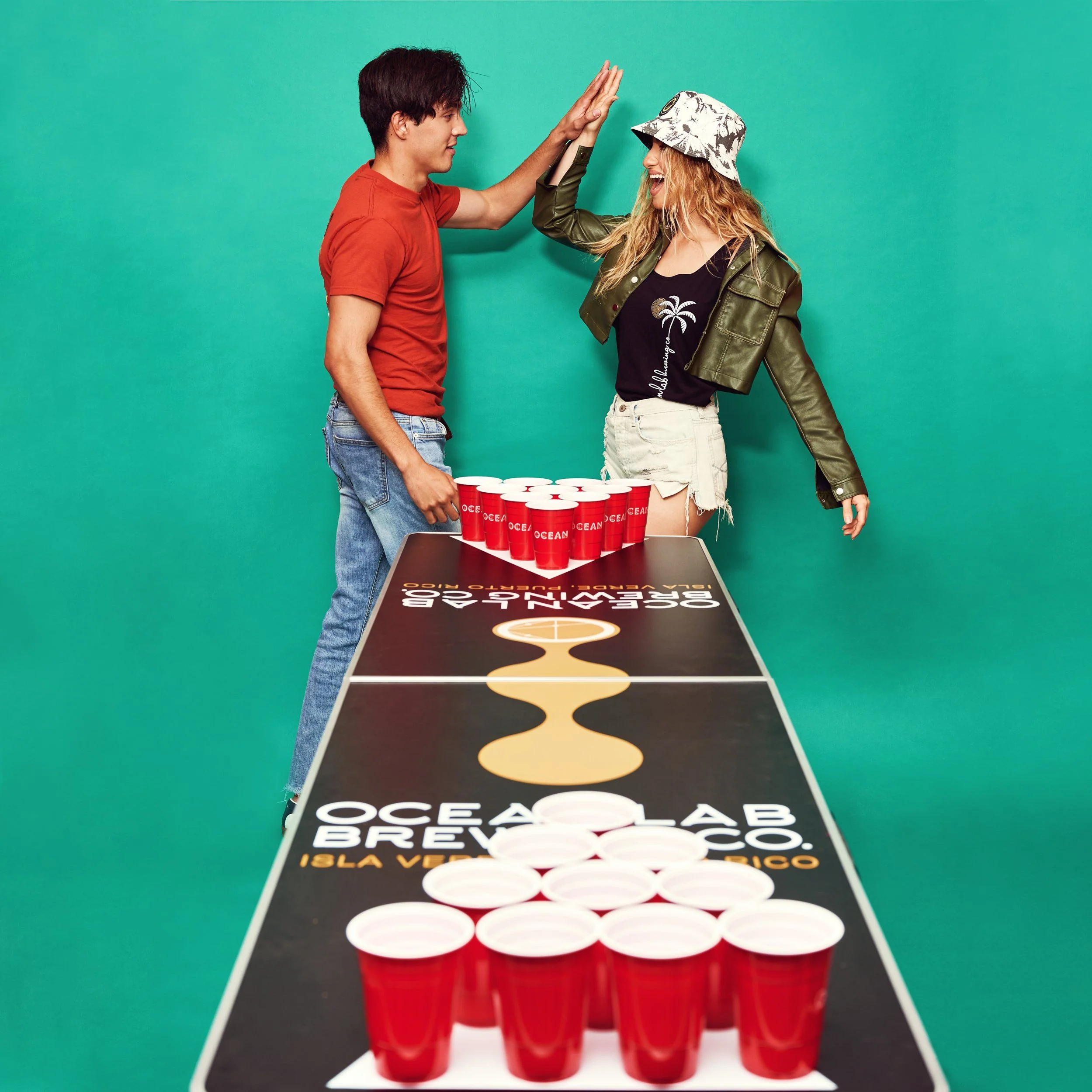 Ocean Lab Beer Pong Red Cups and Balls Kit - Image 4