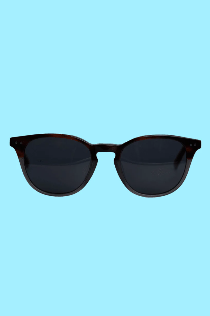 Playa Peña Blanca Sunglasses - Image 4