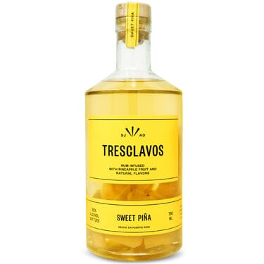 Tres Clavos Sweet Pinneaple Rum